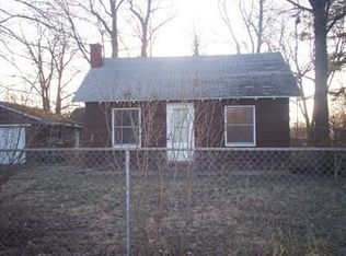 1063 S Dangl Rd, Muskegon, MI 49442