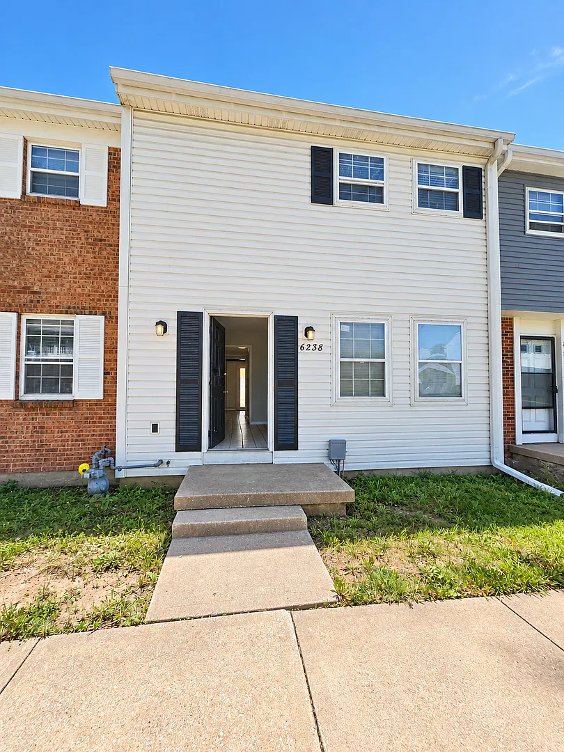 Limited-Time Move-In Special Application Fee Waived! — Photo 1