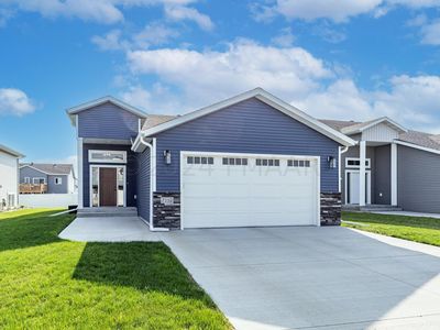 7252 26th St S, Fargo, ND, 58104