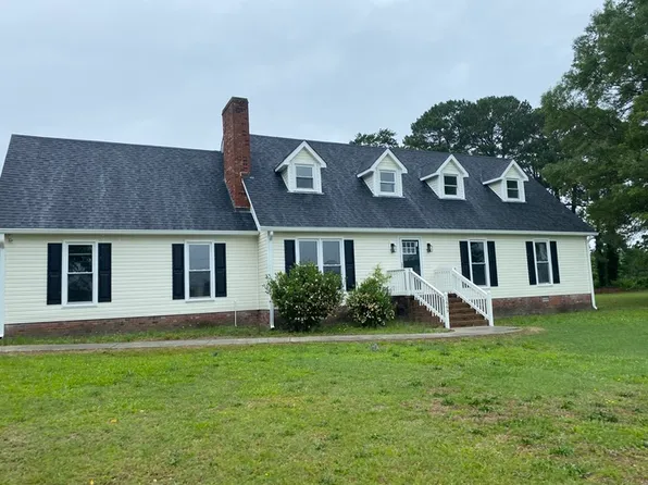 1665 Corbett Town Rd, Snow Hill, NC 28580