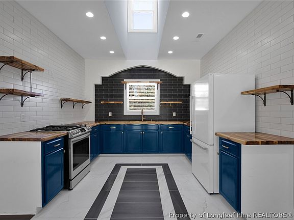 3rd image of 4987 Shannon Rd