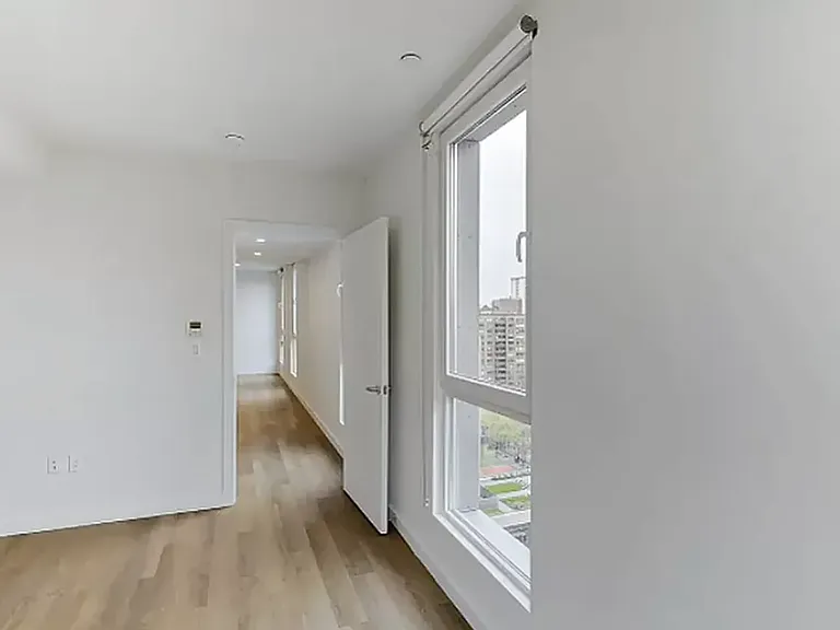 814 Amsterdam Ave #10N — Photo 3