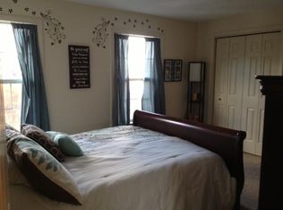 12 1st St #2, Topsham, ME 04086