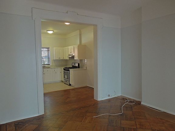 3rd image of 278 New York Ave APT 2
