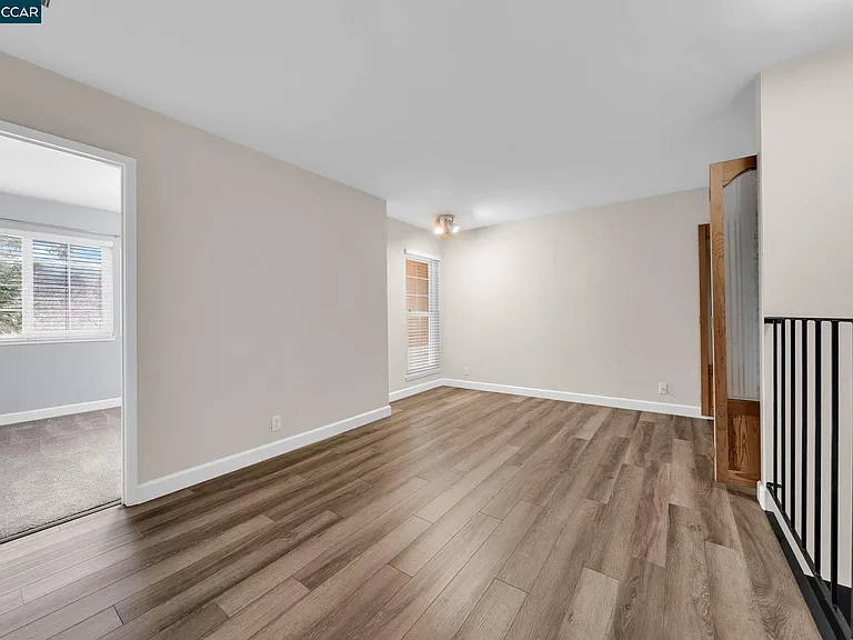 1812 Cole Ave #4 — Photo 22