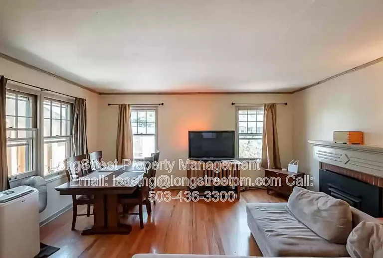 744 NW 16th St — Photo 9
