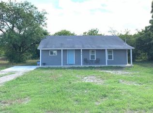 202 Peters St, Waxahachie, TX 75165