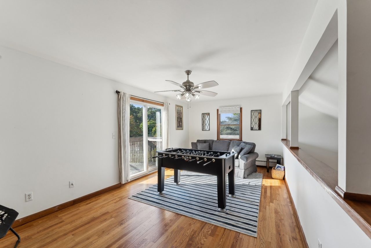  Open Loft Area 