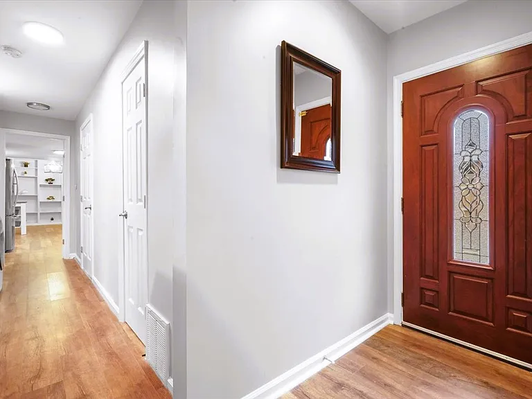 Additional back entrance for privacy and convenience