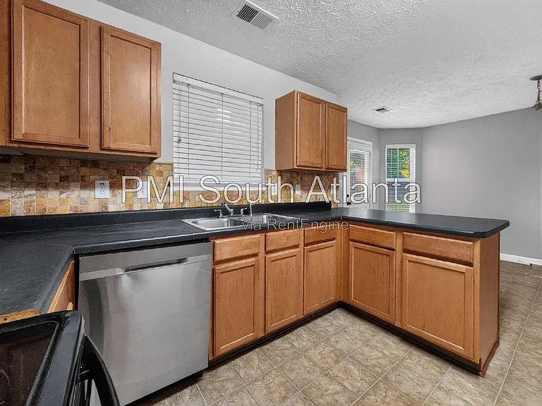 5722 Shoals Place Trl — Photo 7