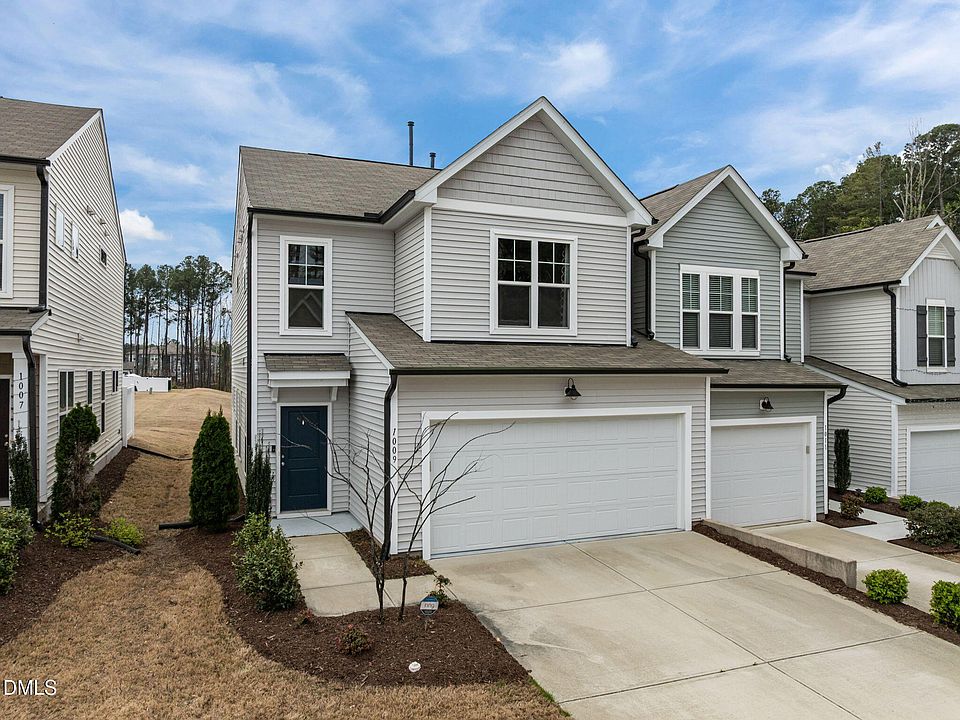 1st image of 1009 Everglades Way