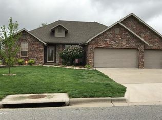 4406 S Frisco Trails Rd, Springfield, MO 65810