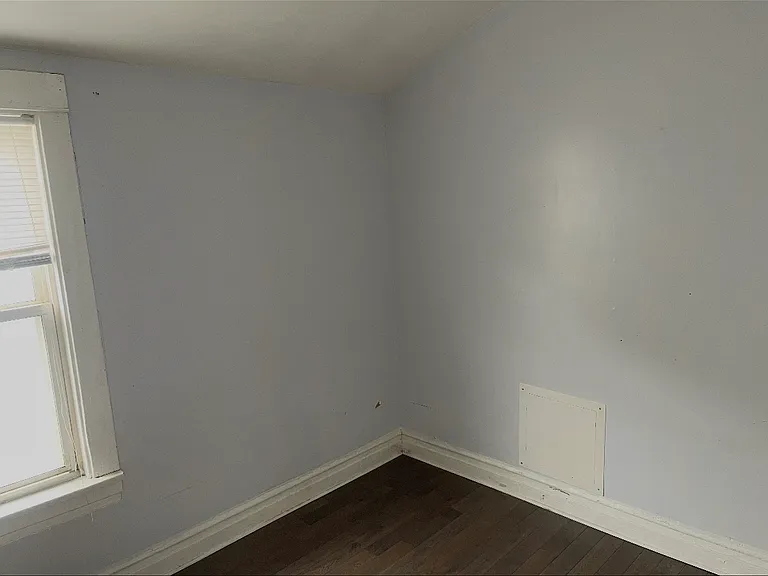 1931 Jackson Ave #2 — Photo 8