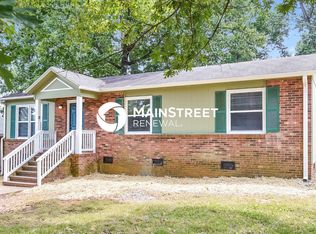 11 Periwinkle Ct, Greensboro, NC 27407