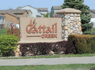 18612 Anne St, Omaha, NE 68135