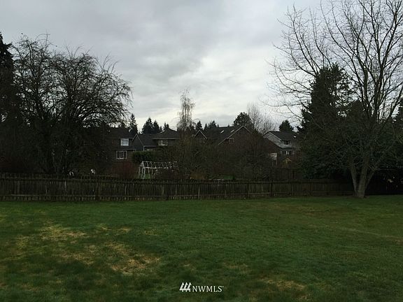 2nd image of 12619 84th Avenue NE