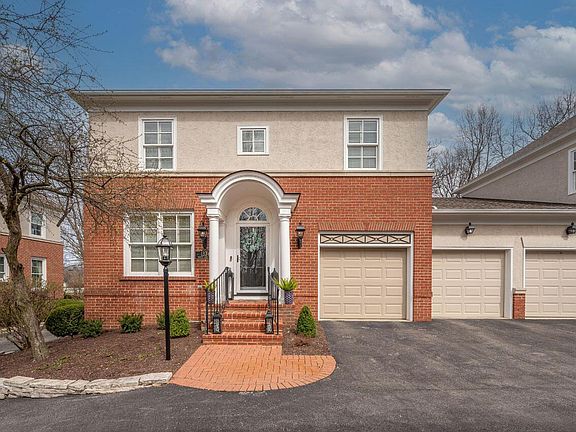3rd image of 1374 White Oak Ln