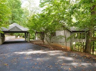 6405 Fairview Rd, Hixson, TN 37343