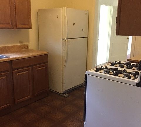 5th image of 2730 W Craig Pl