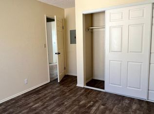 15 W Mountain View St #13, Long Beach, CA 90805