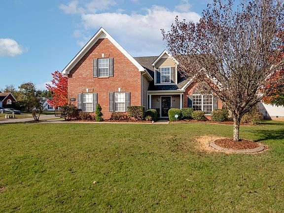 2nd image of 3427 Westbrook Dr