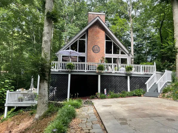 356 Juniper Dr, Lynchburg, VA 24502
