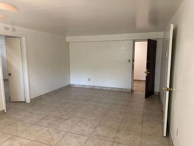 2355 Eldridge — Photo 18
