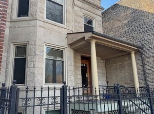 3041 W Fullerton Ave, Chicago, IL