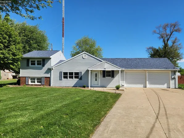 1300 Castalia St, Fremont, OH 43420