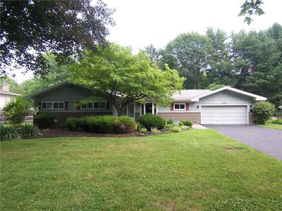 11 Santa Dr, Pittsford, NY, 14534