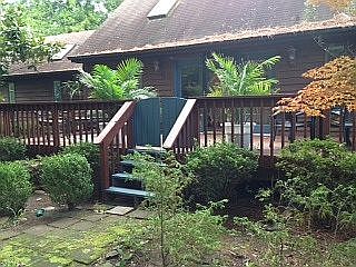       Front of 23 Foxwood Ct