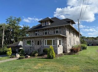 1182 Forest Hills Dr, Salix, PA 15952