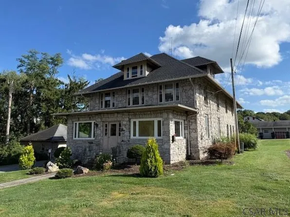 1182 Forest Hills Dr, Salix, PA 15952