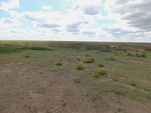 5th image of 2626 Mile 18 Rd