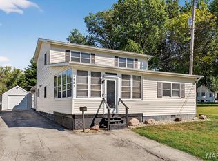 1423 Roger Ave, Swansea, IL 62226