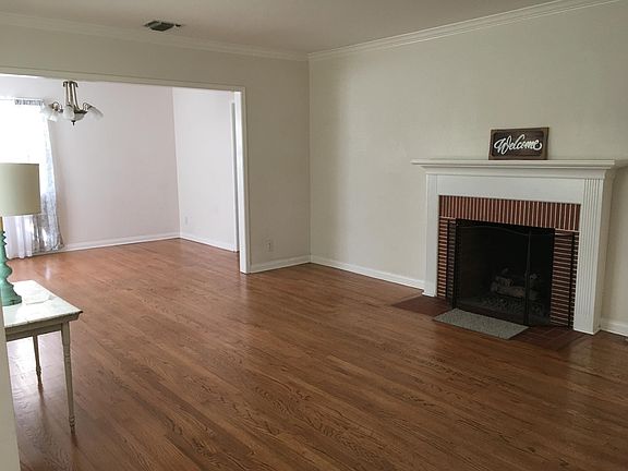2nd image of 530 Andover Dr