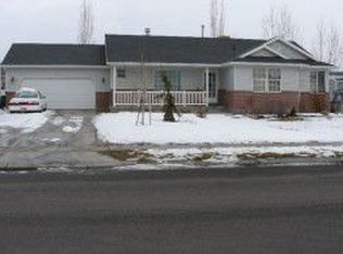 8778 S McGinnis Ln, West Jordan, UT 84081