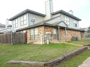 111 Peachtree Ct APT C, Kennedale, TX 76060