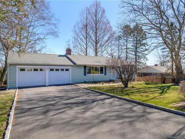 15 Charcoal Ridge Road East, New Fairfield, CT 06812