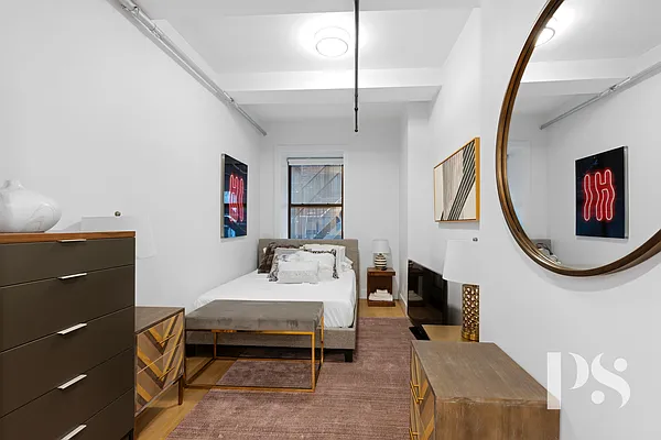 Rented by Compass | media 25