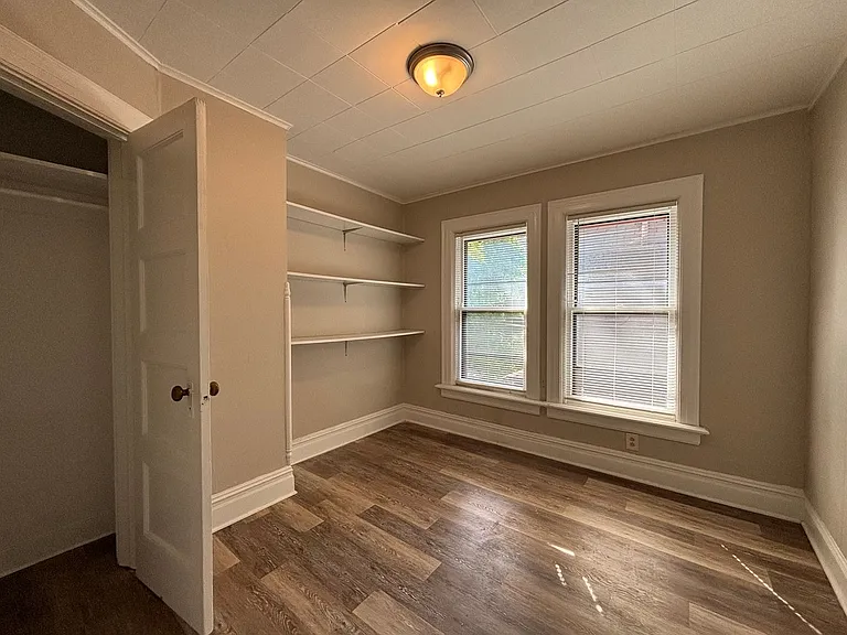 11 Birch Cres — Photo 13