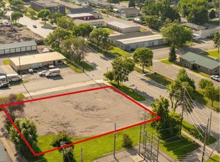 621 13th St SE, Jamestown, ND 58401