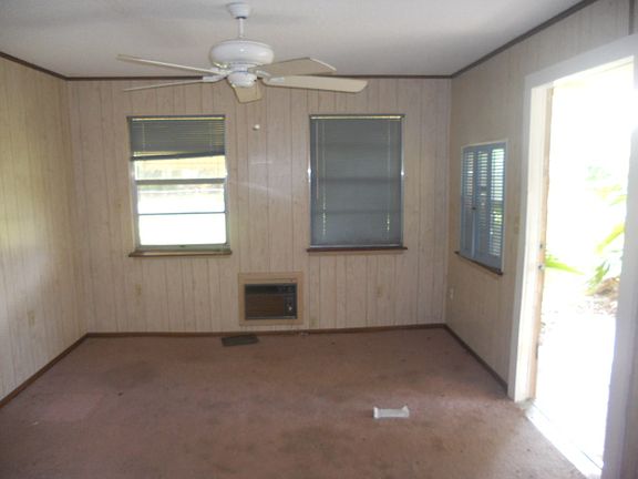 3rd image of 2931 SE 39th Ave