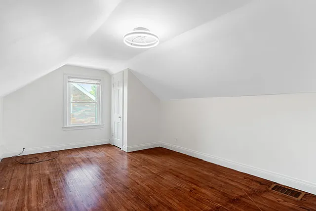 2647 Drayton Dr — Photo 20