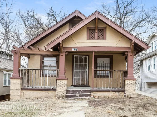 1516 E 50th Ter, Kansas City, MO 64110