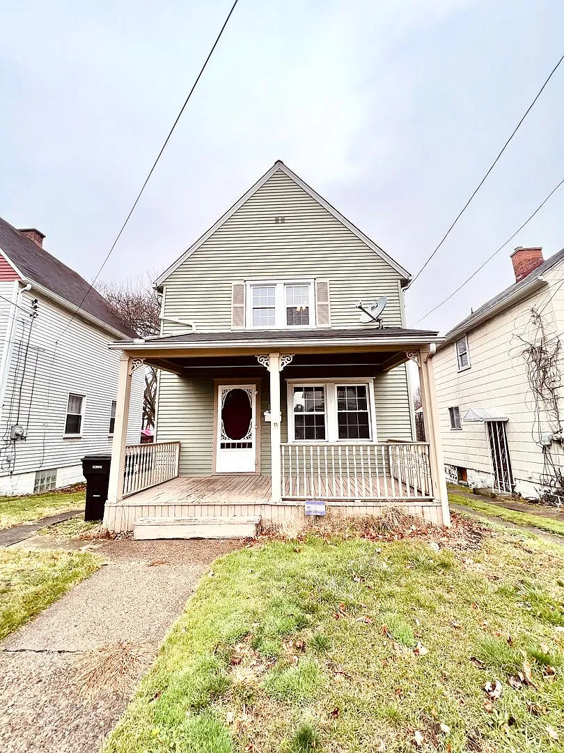 1708 Davidson St photo 1