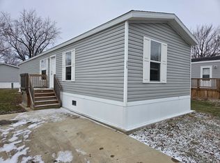 215 Vermillion Est, Pontiac, IL 61764