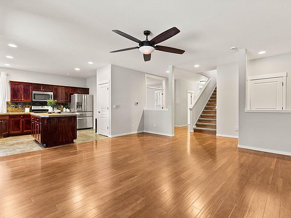 3rd image of 21177 Ritz Pl