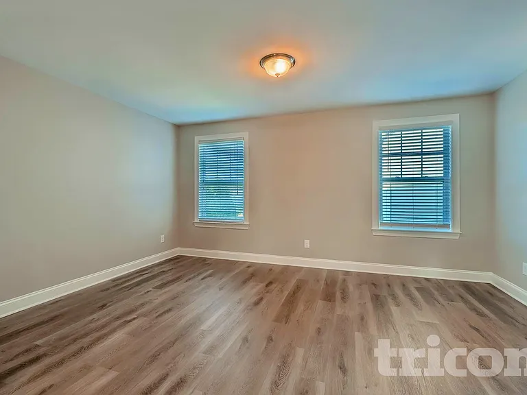 162 Blueview Rd — Photo 17