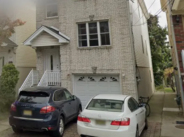 423 Scott Mobus Pl Floor 2, Harrison, NJ 07029